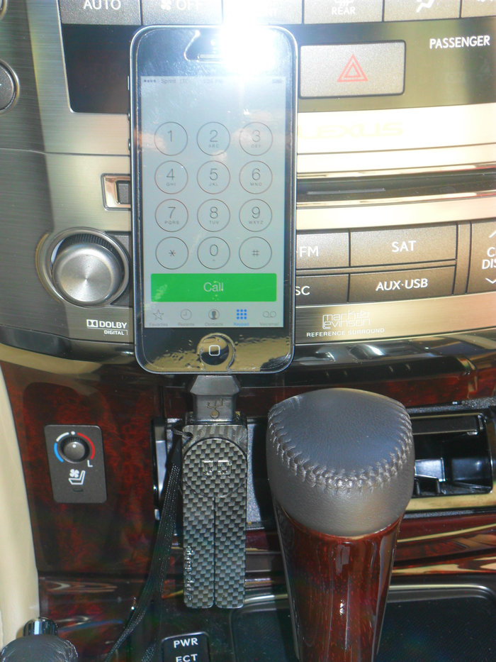 ChargeDrive - nowe spojrzenie na ładowanie i użytkowanie telefonu ChargeDrive4