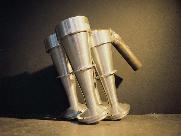 Trzy wynalazki Dyson, które nigdy nie ujrzały światła dziennego Dyson_Diesel_exhaust_001