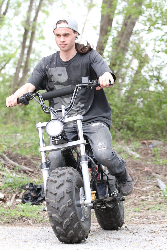 Daymak Beast - rower napędzany energią słoneczną Daymak Beast