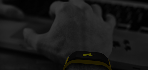 Pavlok - porazi Cię prądem za złe nawyki Pavlok