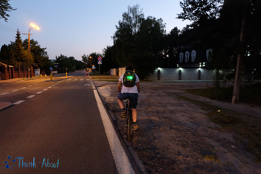 LuckyWay - recenzja plecaka rowerowego z sygnalizatorem luckyway_l18 (8)