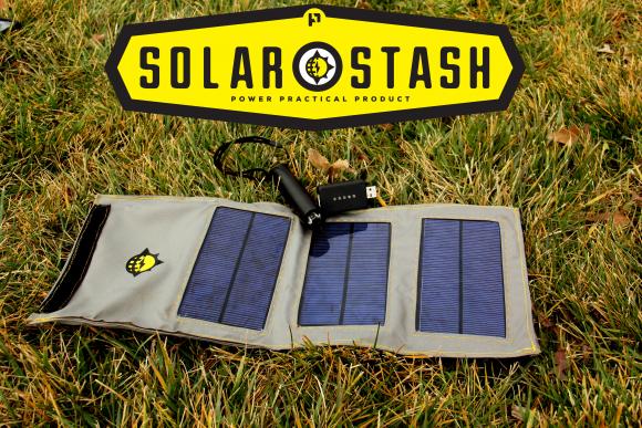  The Solar Stash – przenośny, 5V panel słoneczny