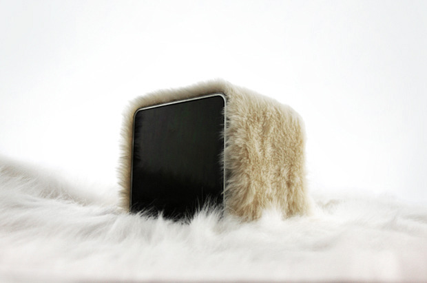 Petcube – interaktywna zabawka dla domowych zwierząt Petcube - interaktywna zabawka dla domowych zwierząt