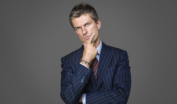 Ritot – pierwszy zegarek naręczny z projektorem Ritot - pierwszy zegarek naręczny z projektorem