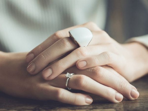  Nimb – smart pierścionek z alarmem