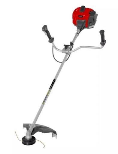 Castorama kosi ceny: kosa spalinowa aż 50% taniej Castorama kosi ceny: kosa spalinowa aż 50% taniej