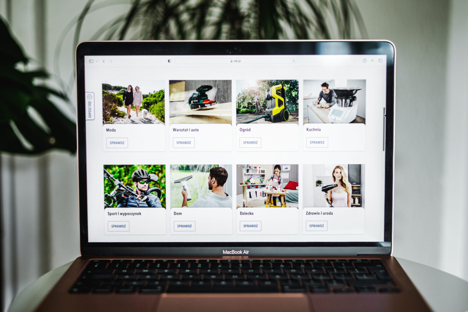 Lidl: znasz kod? Dostaniesz rabat! Sprawdź, gdzie go znaleźć Lidl sklep internetowy