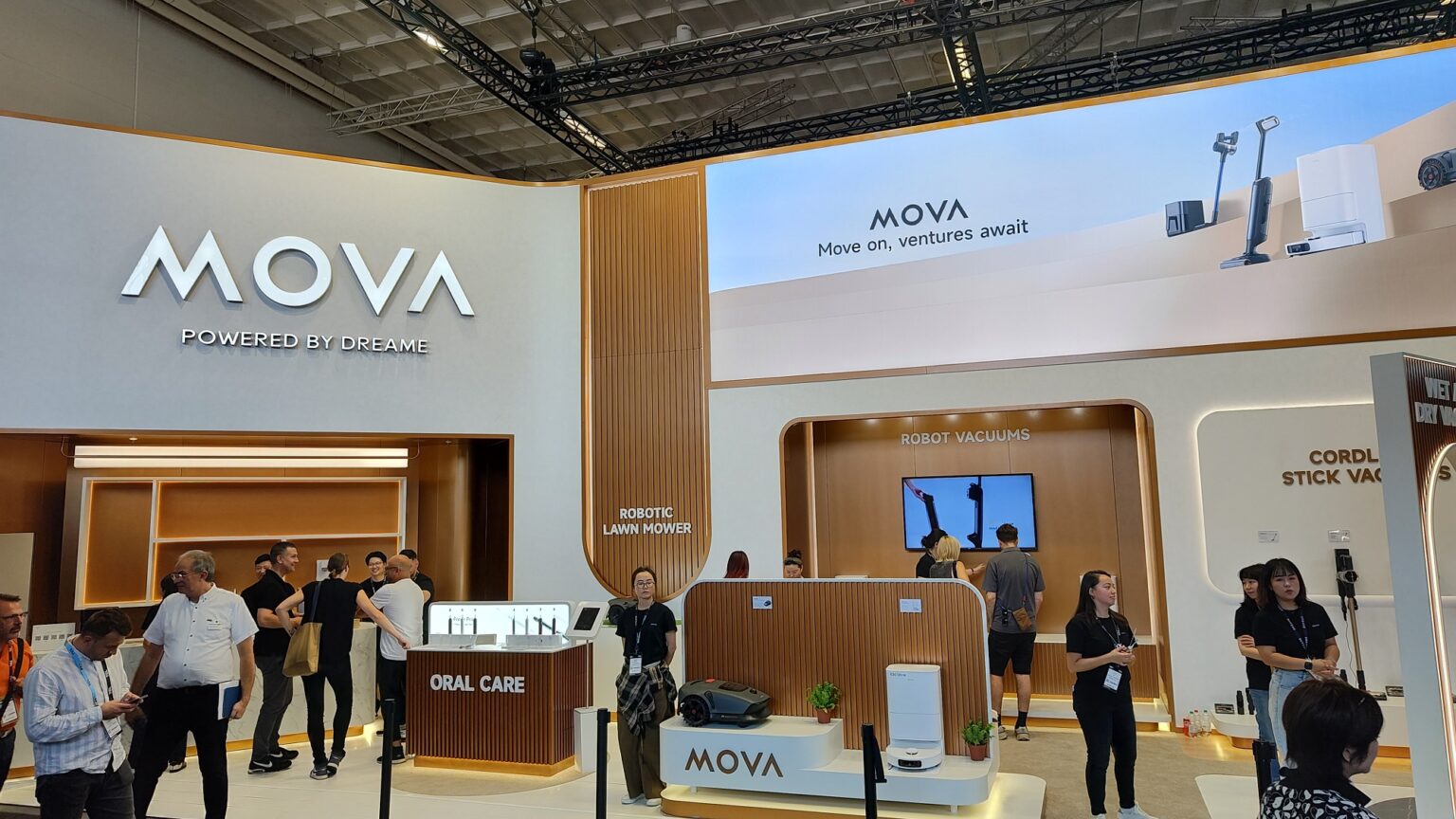 Szczotka o najdłuższej nazwie, ogrom nowinek i polski akcent. Strefa Dreame i MOVA podczas IFA 2024 mova stoisko