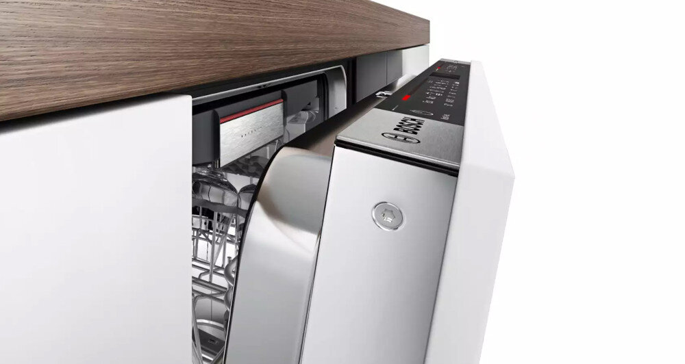 Polska produkcja i to na promocji?! Ta zmywarka Bosch już jest hitem sprzedaży Drzwi uchylonej zmywarki Bosch SMV4ENX06E.