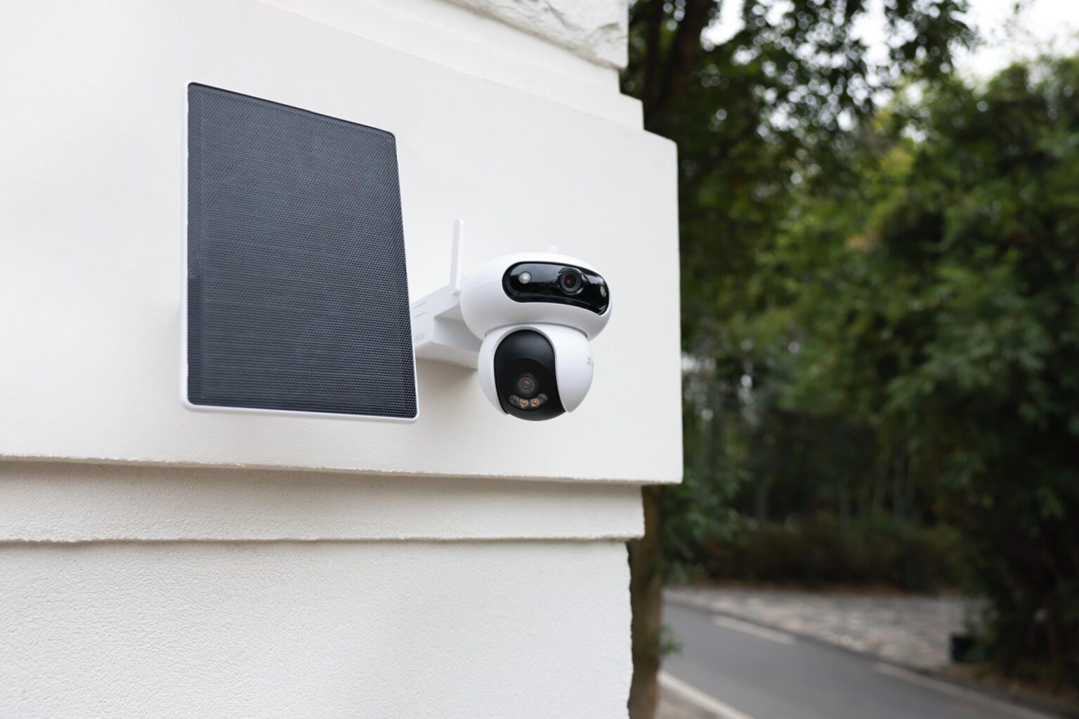 Nadal myślisz, czy zamknąłeś drzwi? Sprzęt EZVIZ może w tym pomóc Nadal myślisz, czy zamknąłeś drzwi? Sprzęt EZVIZ może w tym pomóc