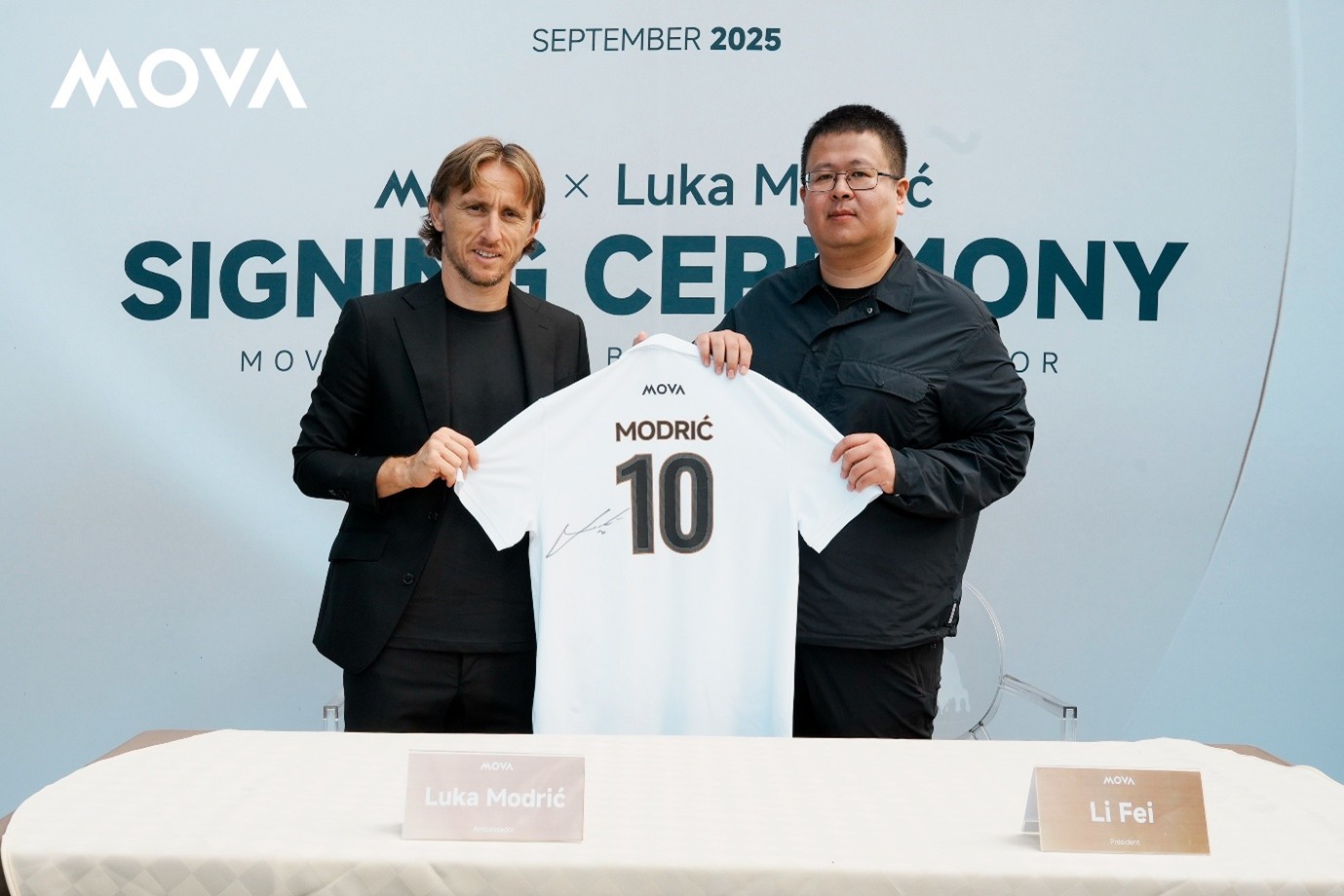 Co ma FIFA do odkurzania? Luka Modrić nową twarzą marki MOVA! MOVA x Luka Modrić