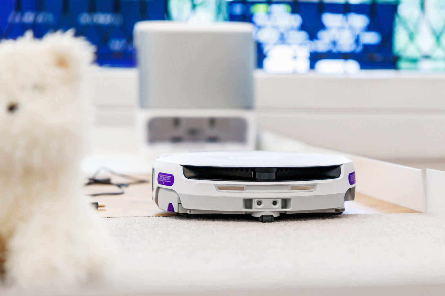 Robot sprzątający Narwal FLOW.