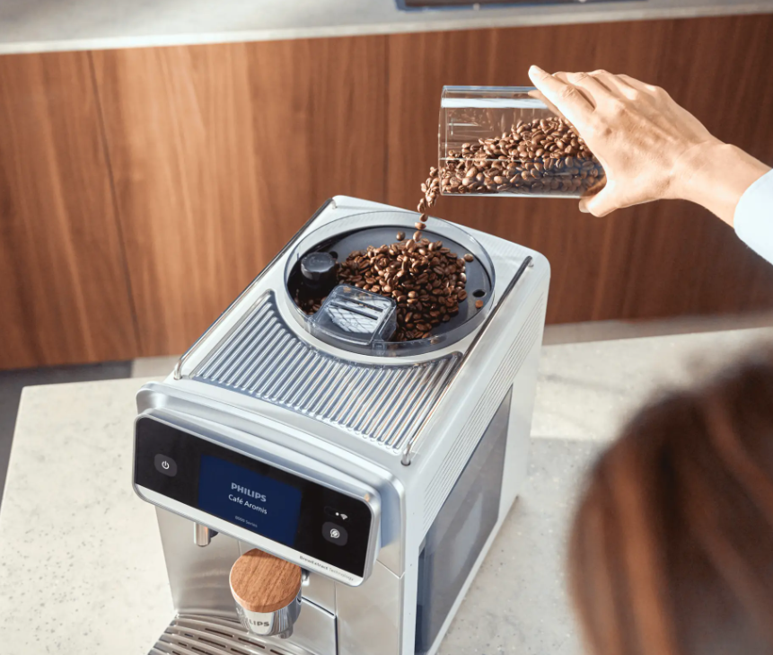 Czyli można jeszcze lepiej! Pojawiła się nowa seria ekspresów Philips 8000 LatteGo Pro Młynek ekspresu Philips 8000 LatteGo Pro.