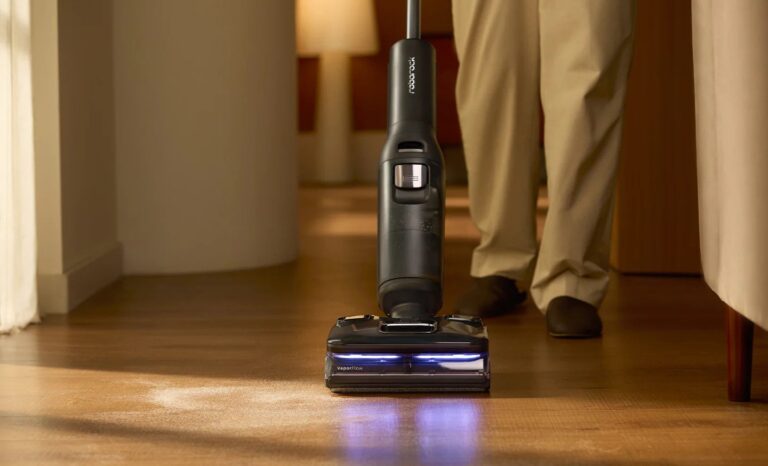 Tak posprzątane jeszcze nie było. Roborock F25 Ultra debiutuje Roborock F25 Ultra